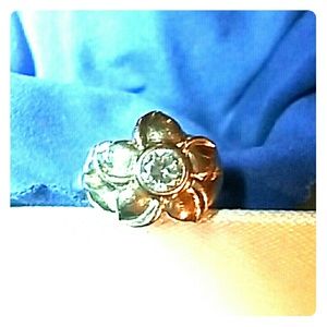 Custom Diamond Flower Ring in YG